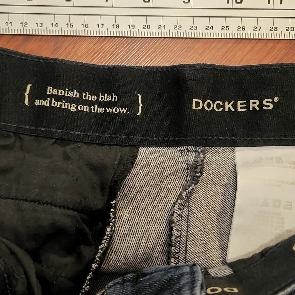 Dockers Jeans Womens size 12 M